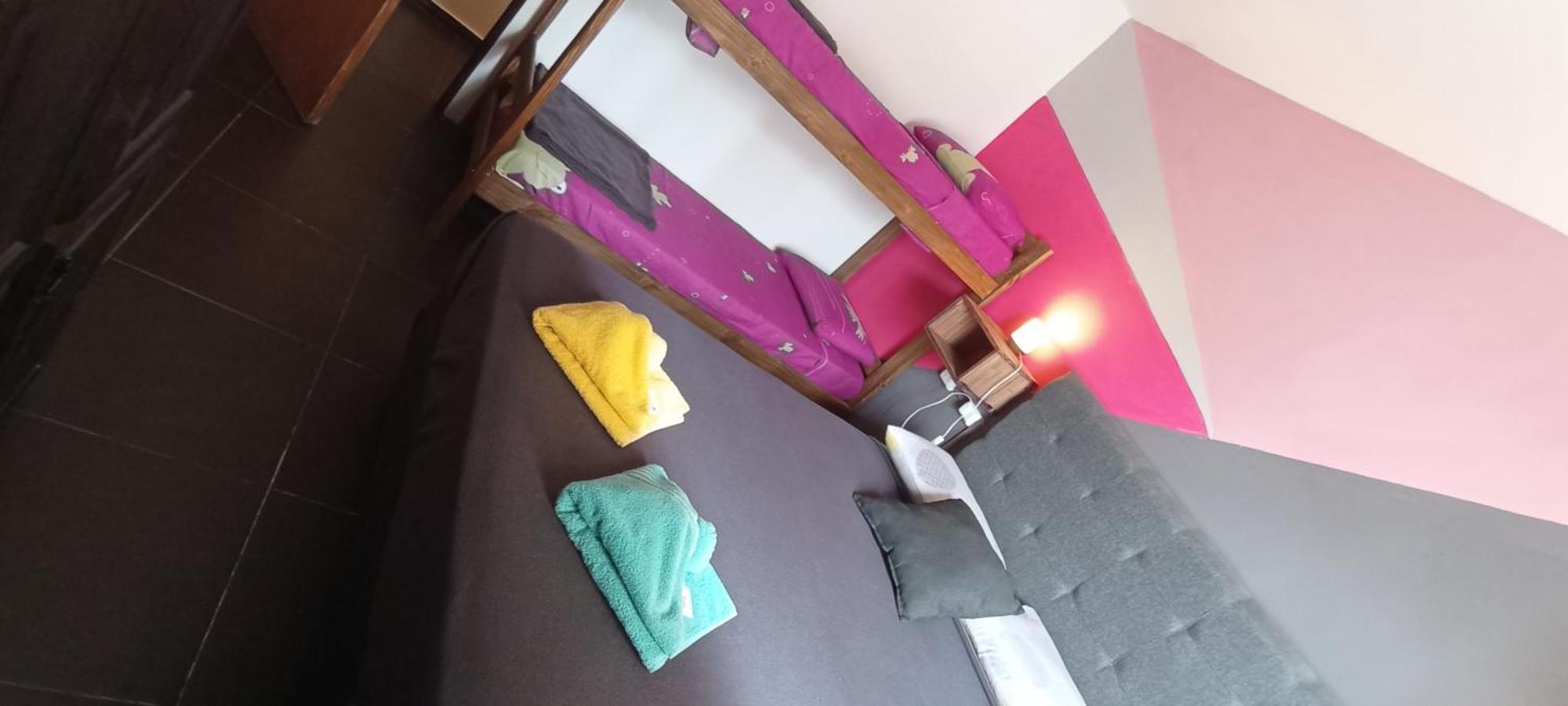 Gueemes Hostel Córdoba Luaran gambar