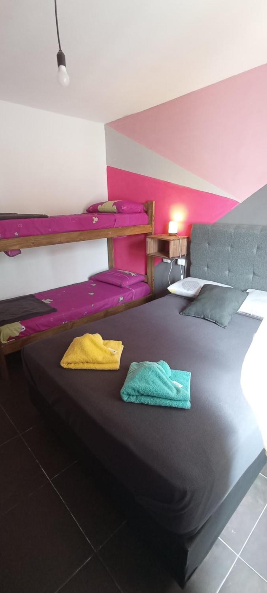Gueemes Hostel Córdoba Luaran gambar